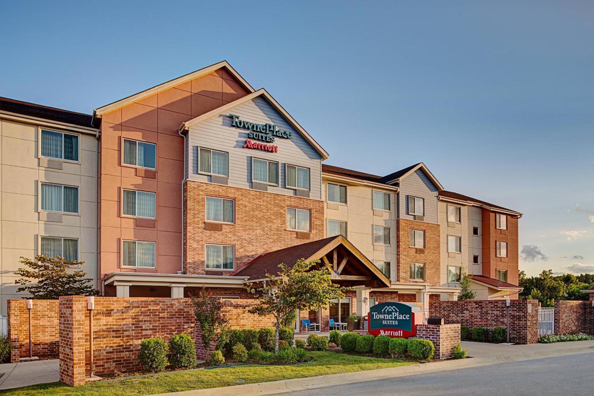 Towneplace Suites By Marriott Fayetteville N / Springdale Bagian luar foto