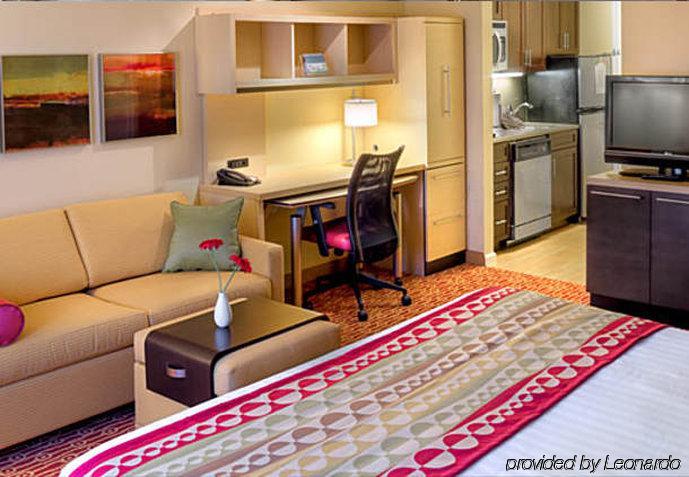Towneplace Suites By Marriott Fayetteville N / Springdale Ruang foto